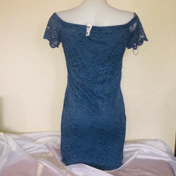 CHARLOTTE RUSSE DRESS - Picture 5 of 5